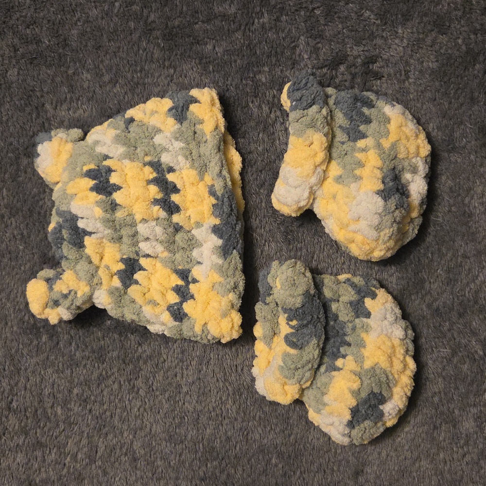 Newborn Bundle - Picture 6 of 9
